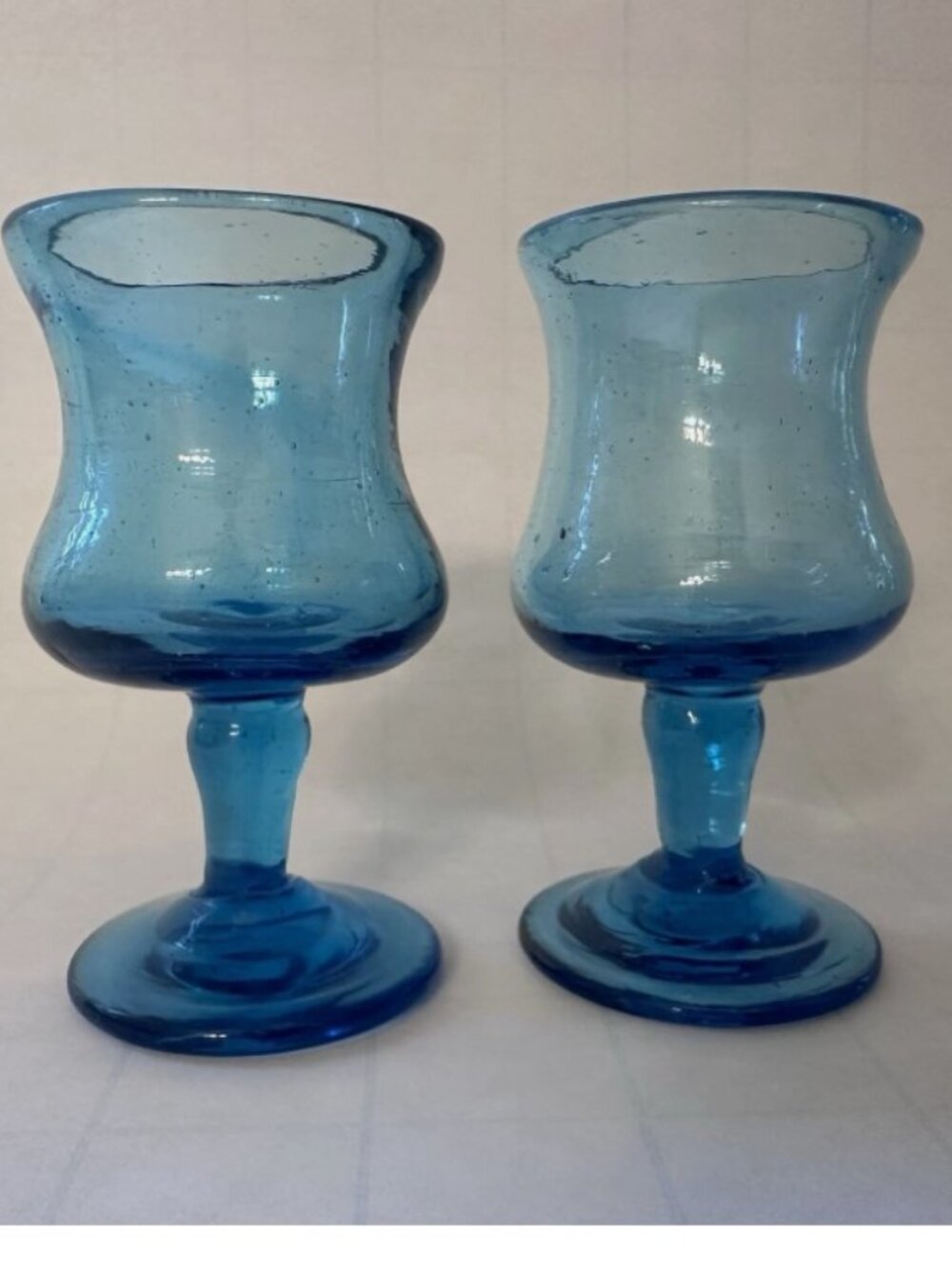 Pair Aqua Stemmed Cordial Glasses Hand Blown Colonial Blue MCM Art Glass 1oz
